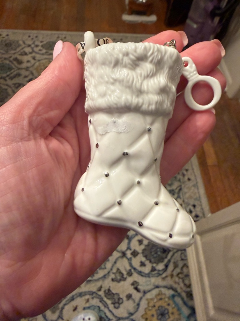 Pandora 2012White Quilted Boot Ornament wiTrim no box